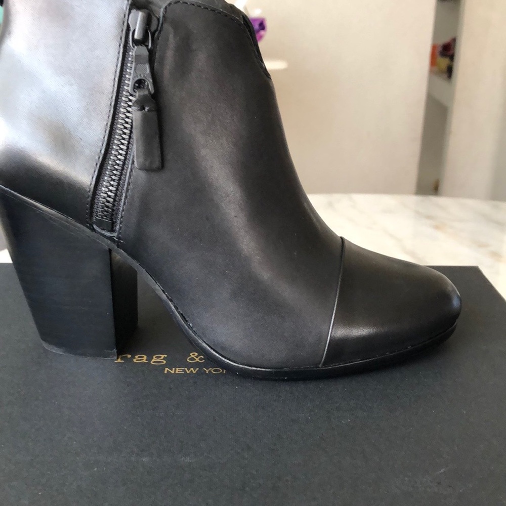 Margot boot - Picture 5 of 8